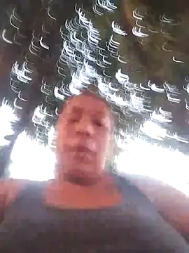 Naomi-Mature online show from 5, 10, 2025