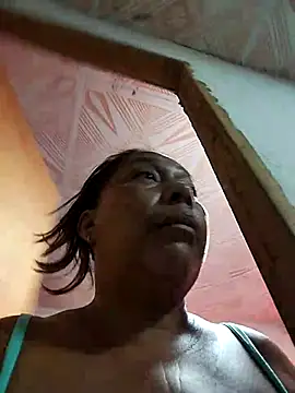 Naomi-Mature online show from 14, 10, 2025