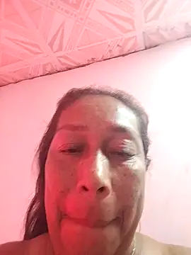 Naomi-Mature online show from 9, 1, 2026