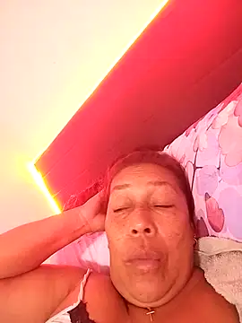 Naomi-Mature online show from 10, 1, 2026