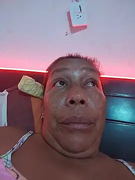 Naomi-Mature online show from 21, 5, 2026