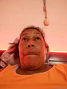 Naomi-Mature online show from 1, 2, 2026