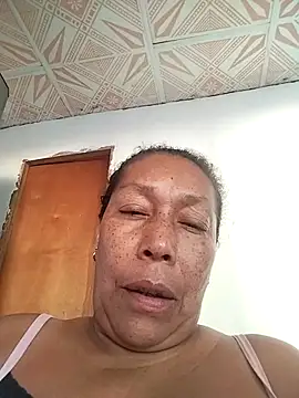 Naomi-Mature online show from 10, 3, 2026