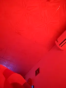 Naomi-Mature online show from 14, 2, 2026