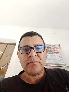 voyerista50 online show from 17, 9, 2025