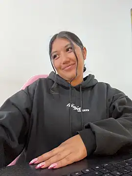 Snapshot of SharaRous chatting on 17, 2, 2026 SharaRous online show from 17, 2, 2026