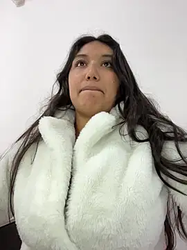 Snapshot of SharaRous chatting on 24, 2, 2026 SharaRous online show from 24, 2, 2026