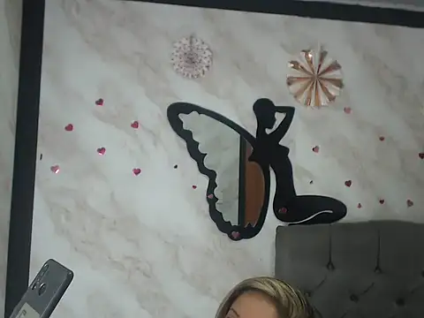 Brenda bigtitis online show from 15, 10, 2025