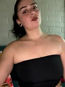 cami lorena online show from 23, 10, 2025