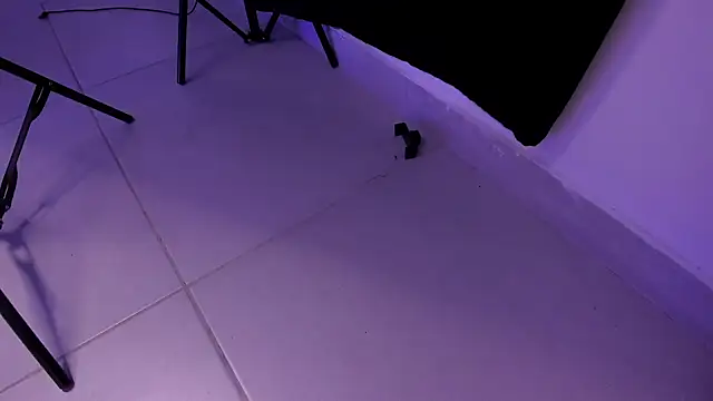 Cj davis  online show from 24, 9, 2025