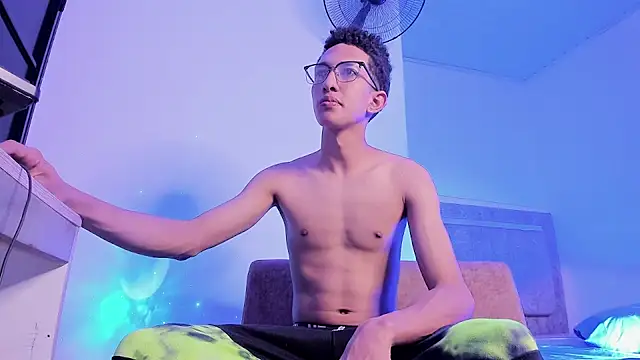 Cj davis  online show from 15, 9, 2025