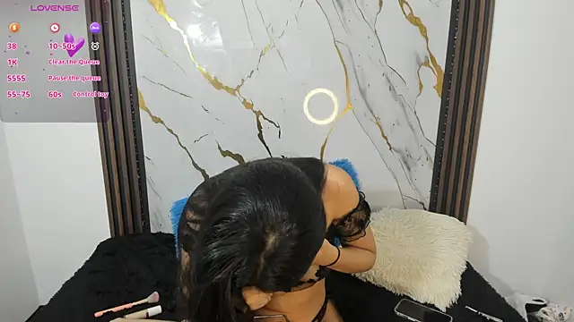 nina vixen online show from 21, 10, 2025