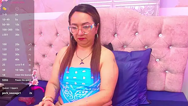 leyla smithh online show from 27, 9, 2025