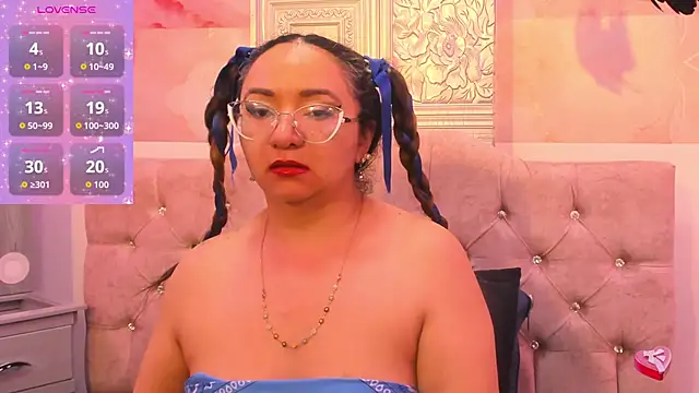 leyla smithh online show from 5, 11, 2025