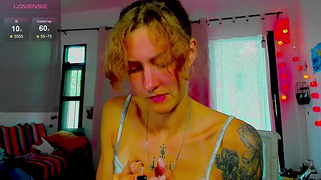   grace   online show from 18, 12, 2025