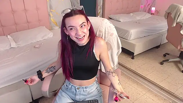 Red kytty6 online show from 21, 5, 2026