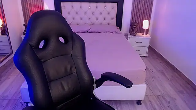 Red kytty6 online show from 27, 10, 2025