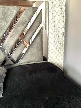 Jasmin Pink online show from 24, 10, 2025