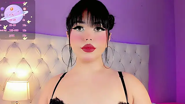 DaniielaV online show from 10, 2, 2026