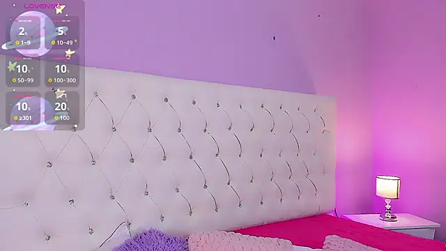 DaniielaV online show from 20, 10, 2025