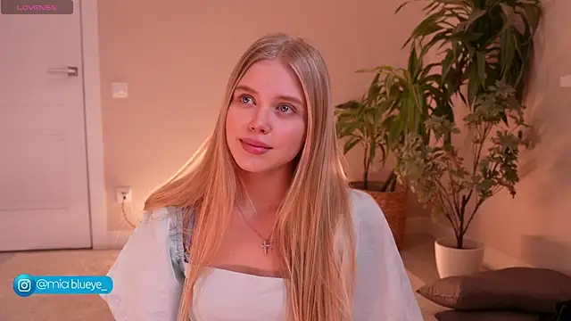 Miablueye online show from 20, 11, 2025