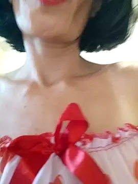 Gecenin Kralicesi online show from 3, 10, 2025