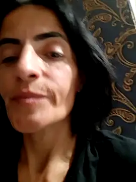 Gecenin Kralicesi online show from 23, 11, 2025