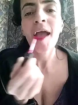 Gecenin Kralicesi online show from 10, 2, 2026