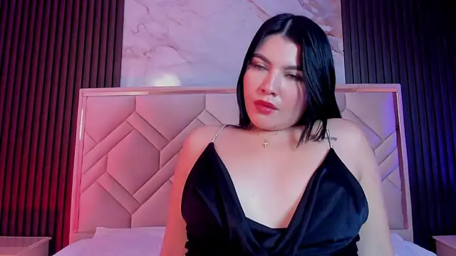 MiaaFarrel online show from 23, 9, 2025