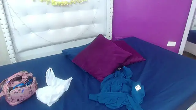 fat naughtyass online show from 11, 10, 2025