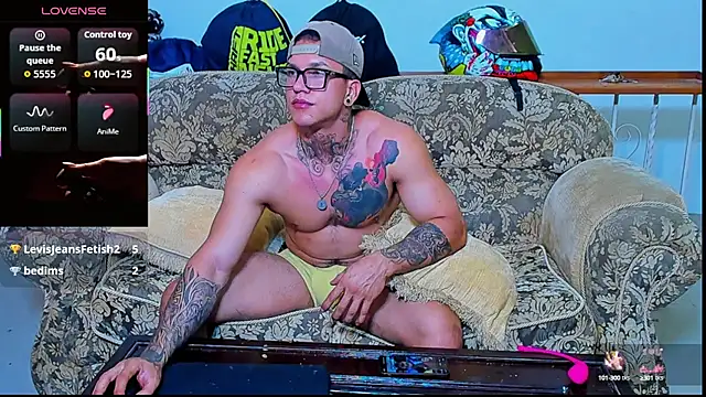 ArnoldSexy  online show from 7, 10, 2025