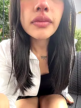 KloePink  online show from 29, 9, 2025