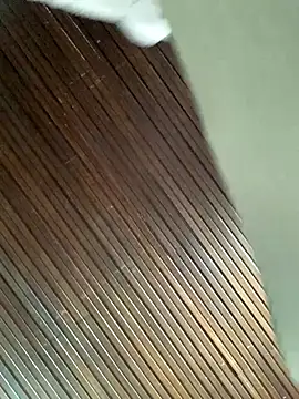 KloePink  online show from 19, 11, 2025