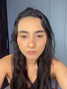 Zafira Montiel online show from 17, 12, 2025