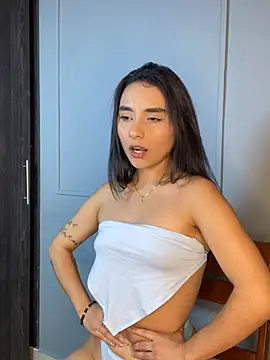 Zafira Montiel online show from 11, 2, 2026