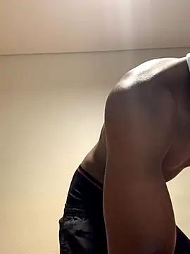 Snapshot of Mellow_Joe chatting on 28, 10, 2025 Mellow Joe online show from 28, 10, 2025