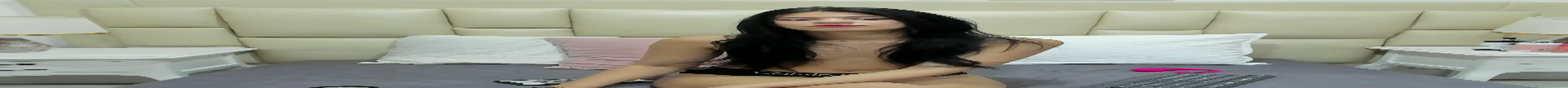 SkinnyGirl 28 online show from 18, 10, 2025