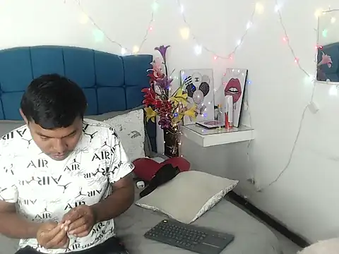 Adam Morgan2 online show from 2, 12, 2025