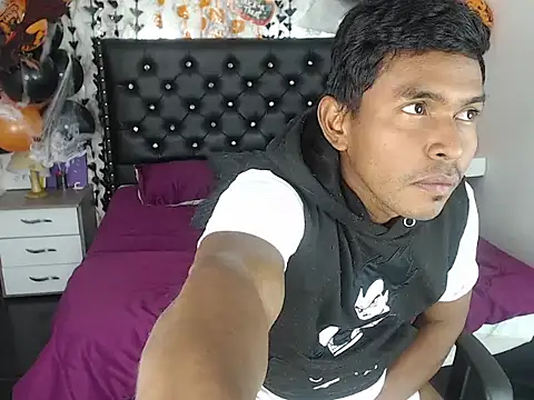 Adam Morgan2 online show from 13, 10, 2025