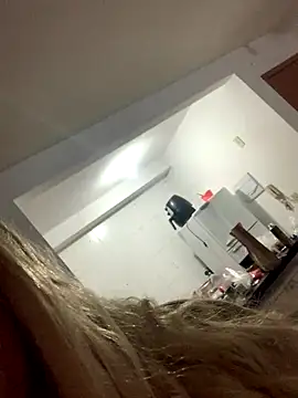 loiragoxtosinnha online show from 16, 10, 2025