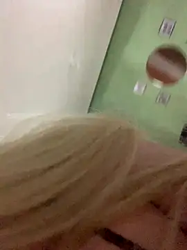 loiragoxtosinnha online show from 2, 12, 2025