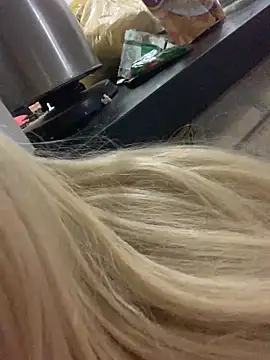 loiragoxtosinnha online show from 28, 10, 2025