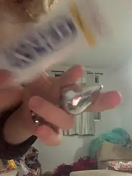 loiragoxtosinnha online show from 22, 10, 2025