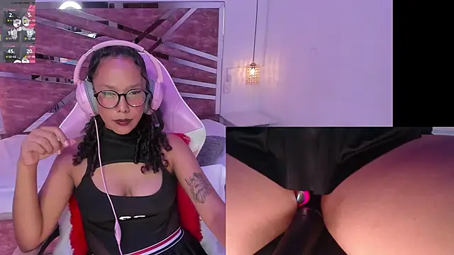 NovaLyn online show from 4, 11, 2025