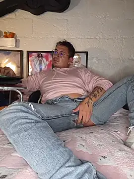 Leo est online show from 12, 11, 2025