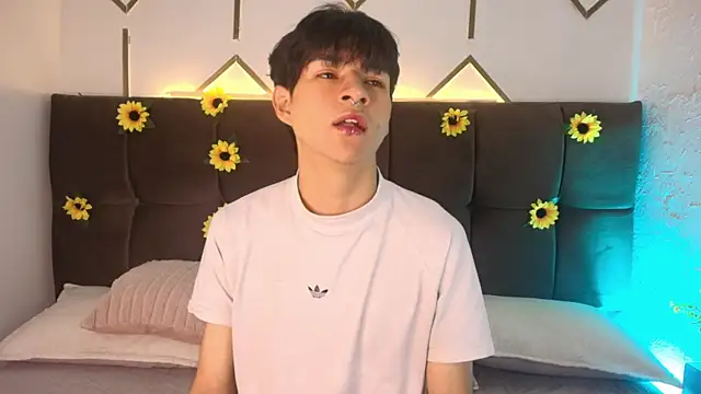 AleAurarashi online show from 14, 4, 2026