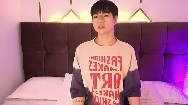 AleAurarashi online show from 10, 4, 2026