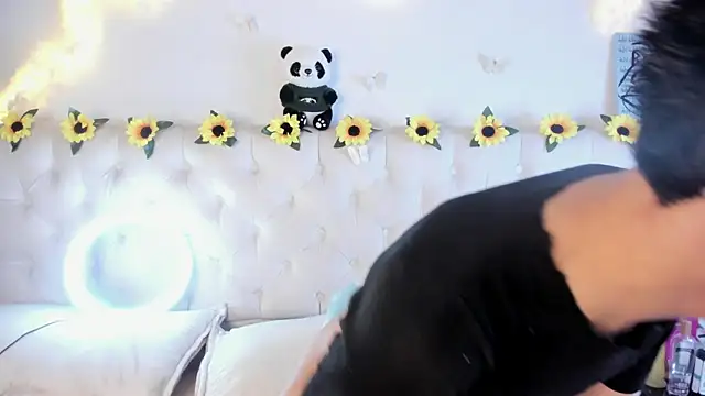 Snapshot of AleAurarashi chatting on 7, 1, 2026 AleAurarashi online show from 7, 1, 2026