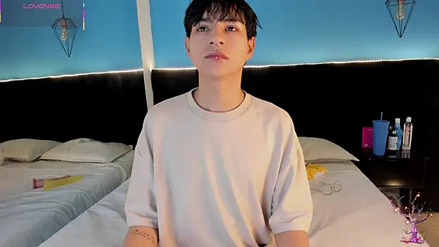 AleAurarashi online show from 14, 9, 2025