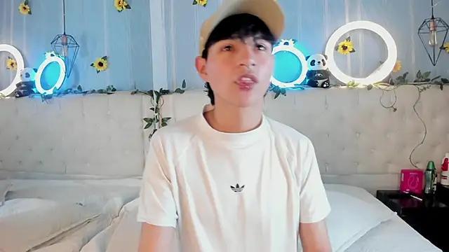 AleAurarashi online show from 18, 11, 2025